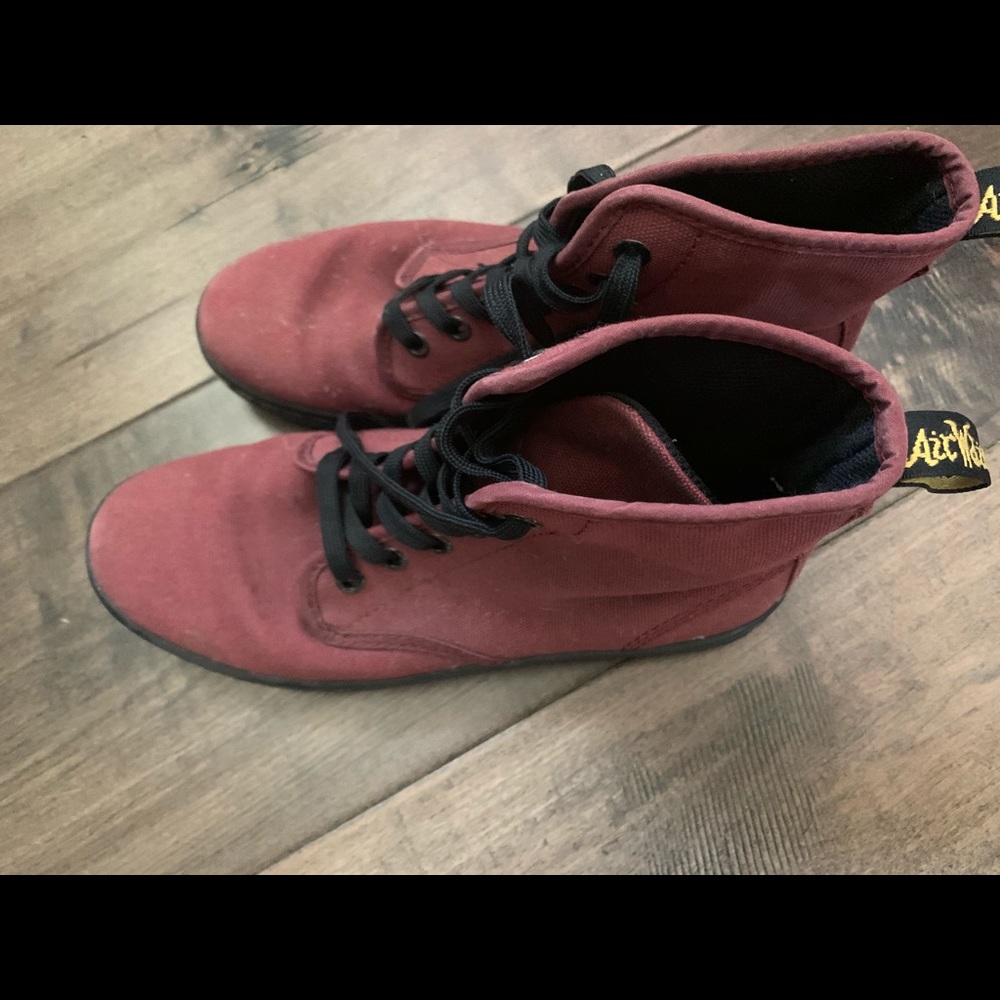 Women size 7 Dr. Martens